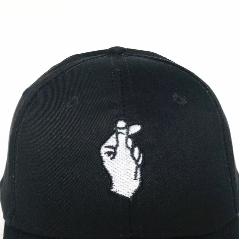 Moda mężczyźni kobiety chłopcy uwielbiają na palcu czapka z daszkiem regulowany pasek czapki typu Trucker letnia czapka z filtrem przeciwsłonecznym czarny/różowy/biały