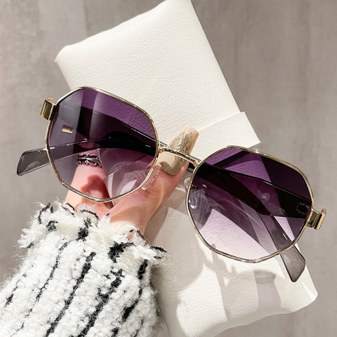 Nowe okulary przeciwsłoneczne w stylu retro moda damska wielokątna metalowa rama okulary przeciwsłoneczne męskie luksusowe marki projektant dekoracyjne okulary przeciwsłoneczne Uv400