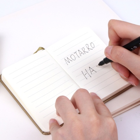 MOTARRO 1 szt. Notatnik A7 złoty srebrny notatnik Mini notatka Ins księga ręczna dla uczniów szkolne materiały biurowe notatnik MOTARRO 1 szt. Notatnik A7 złoty srebrny notatnik Mini notatka Ins księga ręczna dla uczniów szkolne materiały biurowe notatnik